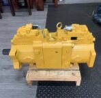 Heavy-duty hydraulic pump assembly for excavator